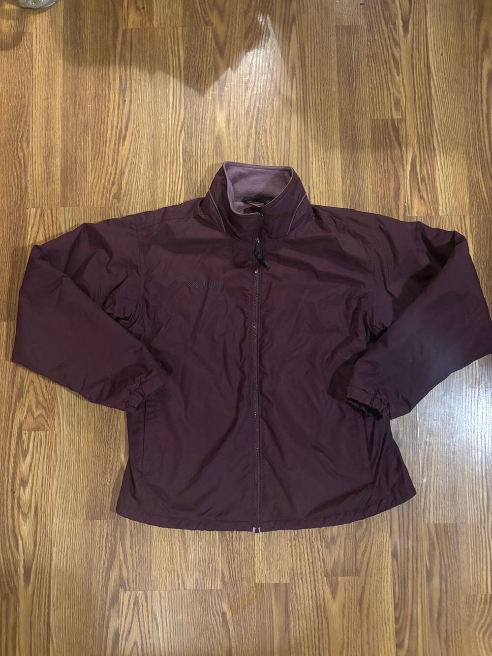 Columbia Burgundy Zippered Pockets Collared Fall/ Winter Outerwear Coat/ Jacket